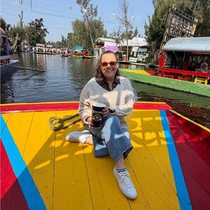 Meet your Posher, Lauren